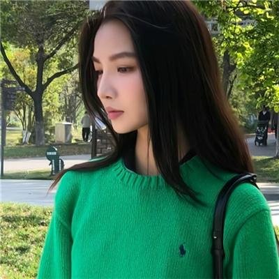 好朋友雪中欢聚
